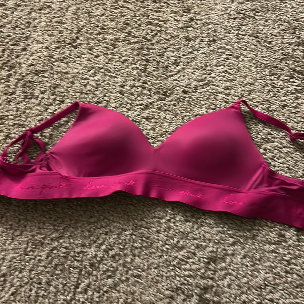 bra from pink in size 32A